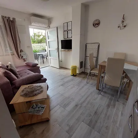 Apartman Apartman Luna *